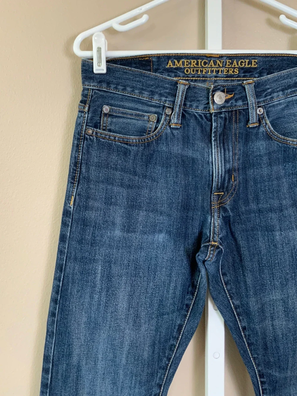 American Eagle Distressed Wash Slim Jeans